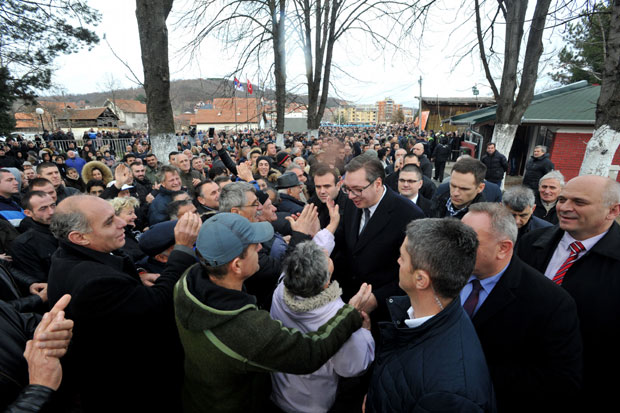 БУДУЋНОСТ СРБИЈЕ: Председник подноси рачун у стотину општина